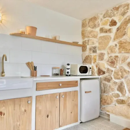 Dom wakacyjny Superbe Maison - Bain Chaud Ou Froid & Cinema - Cap D'agde