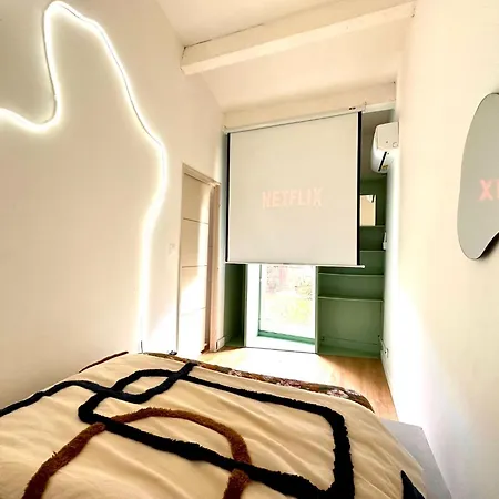 Semesterbostad Superbe Maison - Bain Chaud Ou Froid & Cinema - Cap D'agde *