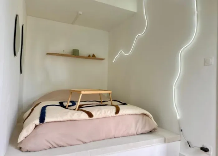 Superbe Maison - Bain Chaud Ou Froid & Cinema - Cap D'agde * Agde